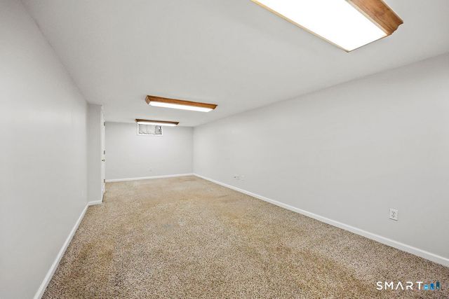 7 Farmstead Lane, Ellington, CT 06029