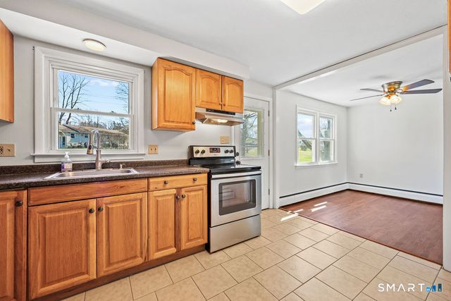 7 Farmstead Lane, Ellington, CT 06029