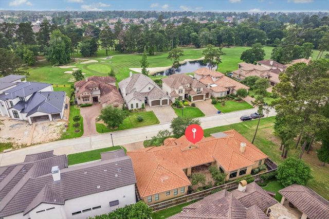 70 Shadow Creek Ridge Drive, Spring, TX 77389