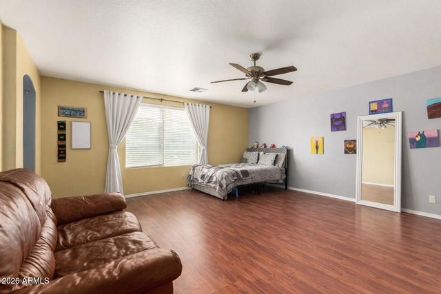 1917 W BURGESS Lane, Phoenix, AZ 85041