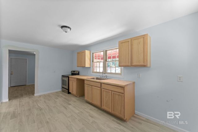 1550 S Lartigue Avenue, Mobile, AL 36605