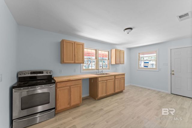 1550 S Lartigue Avenue, Mobile, AL 36605