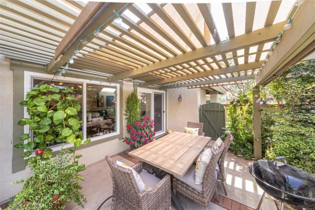 6 Fabriano, Irvine, CA 92620