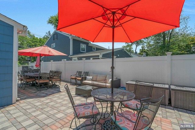 74 West Saddle River Road, Waldwick, NJ 07463
