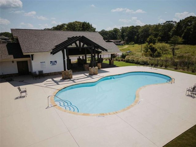 438 Races Road, Hoschton, GA 30548