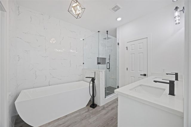 6063 Townsan Road, Houston, TX 77396