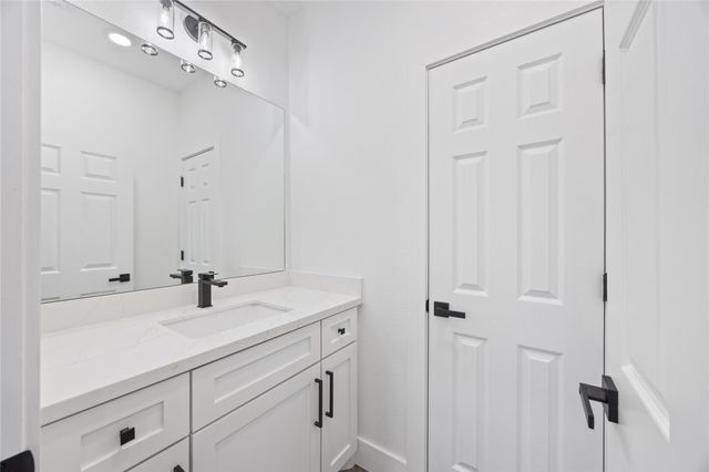 6063 Townsan Road, Houston, TX 77396