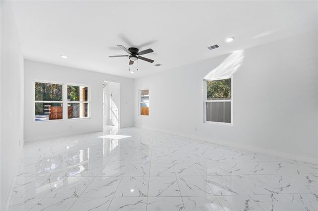 6063 Townsan Road, Houston, TX 77396