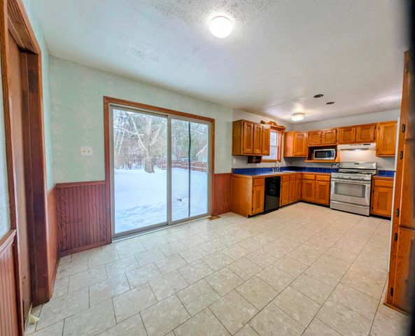 11990 E Pickard Road, Chippewa Twp, MI 48858
