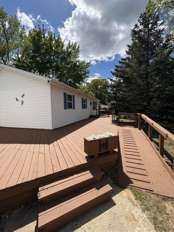 11990 E Pickard Road, Chippewa Twp, MI 48858