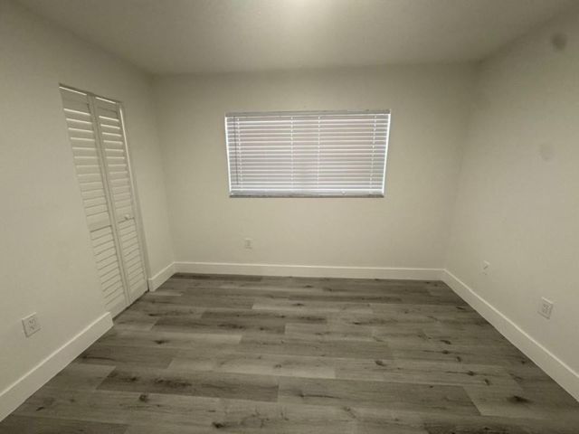 5525 SW 41st Street 305, Pembroke Park, FL 33023