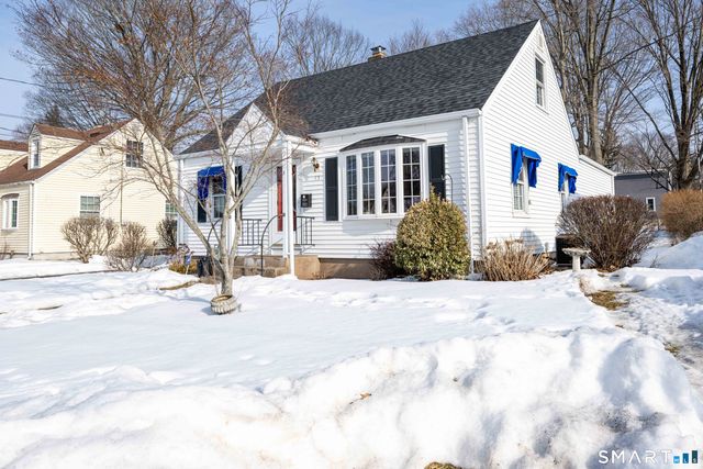 45 Westview Street, Hamden, CT 06514