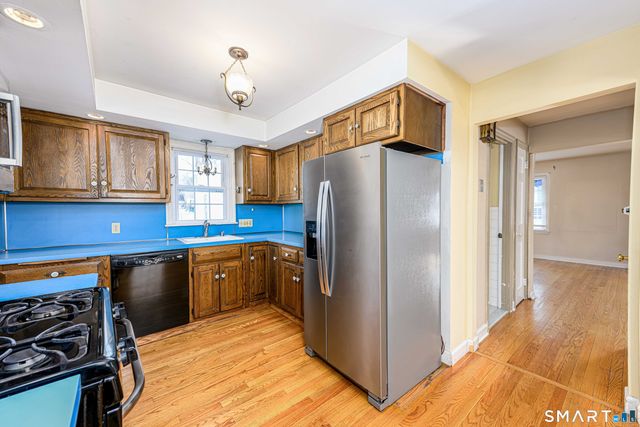 45 Westview Street, Hamden, CT 06514