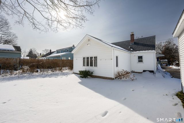 45 Westview Street, Hamden, CT 06514