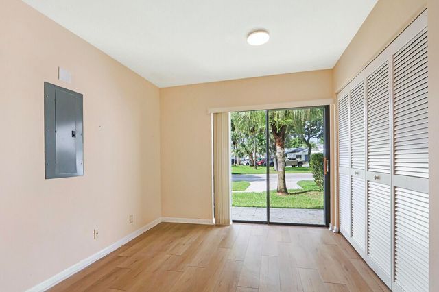 234 PAR Drive, Royal Palm Beach, FL 33411