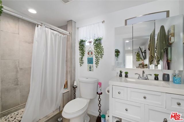 6763 Lurline Avenue, Winnetka (los Angeles), CA 91306