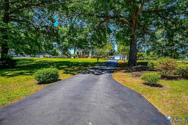 106 Covey Rd, Sandston, VA 23150