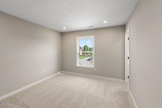 10537 Vista View Dr, Louisville, KY 40291