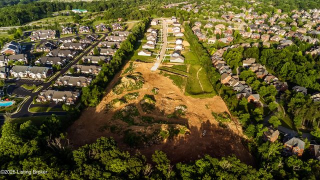 10537 Vista View Dr, Louisville, KY 40291
