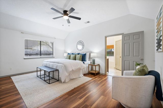 1914 Fir Tree Drive, League City, TX 77573