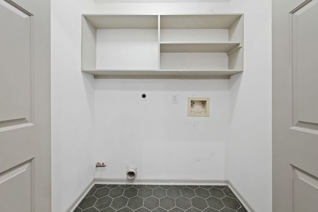 1914 Fir Tree Drive, League City, TX 77573