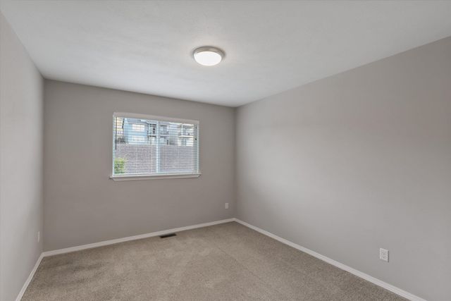 8587 N James Dr, Spokane, WA 99208