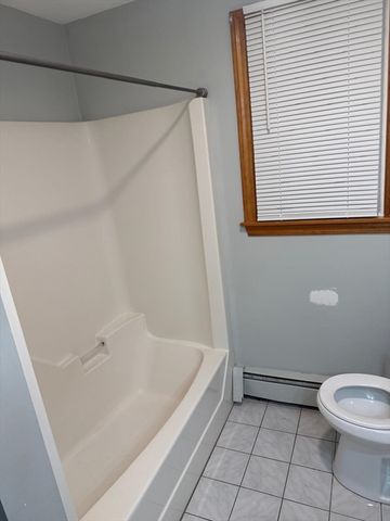 61 Tracey St 2, Peabody, MA 01960