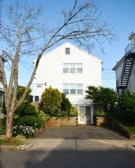 61 Tracey St 2, Peabody, MA 01960