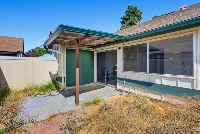 1761 Hollister St 32, San Diego, CA 92154