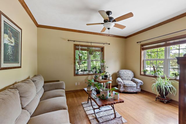 1705 Ravin Nest Court, Crown Point, IN 46307