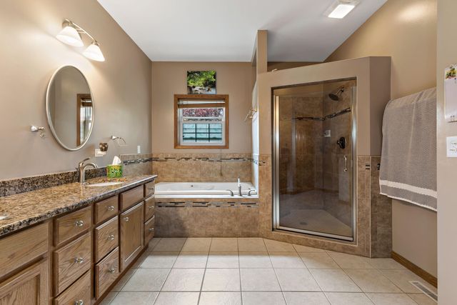 1705 Ravin Nest Court, Crown Point, IN 46307