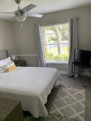 7891 Manor Forest Boulevard, Boynton Beach, FL 33436