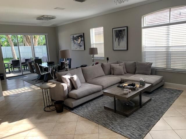 7891 Manor Forest Boulevard, Boynton Beach, FL 33436