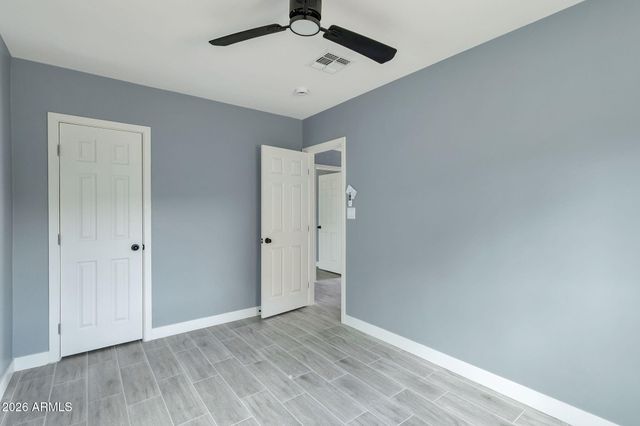 219 W PASEO Way, Phoenix, AZ 85041