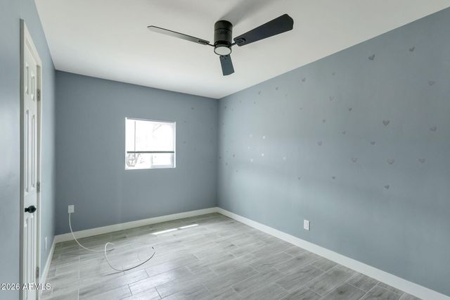 219 W PASEO Way, Phoenix, AZ 85041