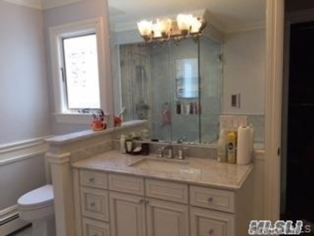 48-15 Overbrook Street, Douglaston, NY 11362