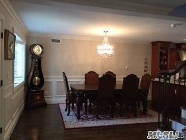 48-15 Overbrook Street, Douglaston, NY 11362