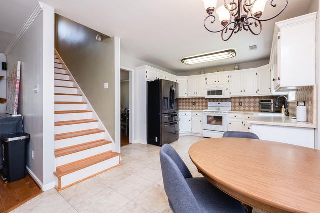 12601 Misty Creek Drive, Little Rock, AR 72211