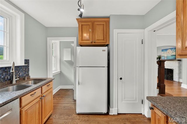 7326 Arlington Drive, Richmond Heights, MO 63117