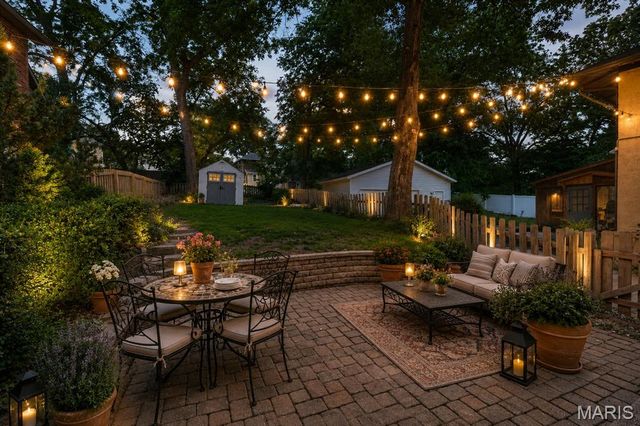 7326 Arlington Drive, Richmond Heights, MO 63117