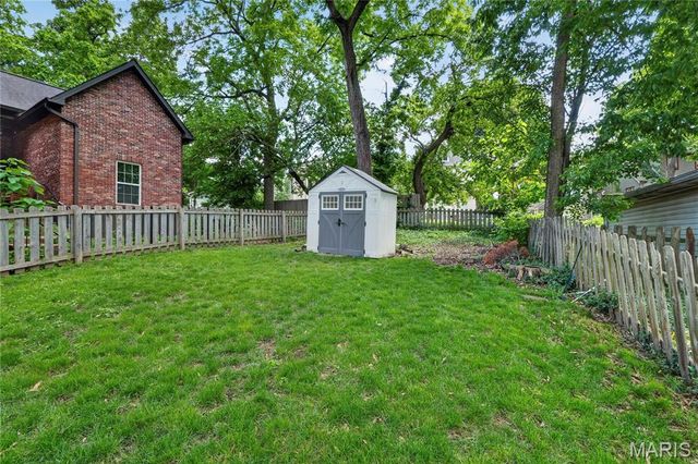 7326 Arlington Drive, Richmond Heights, MO 63117