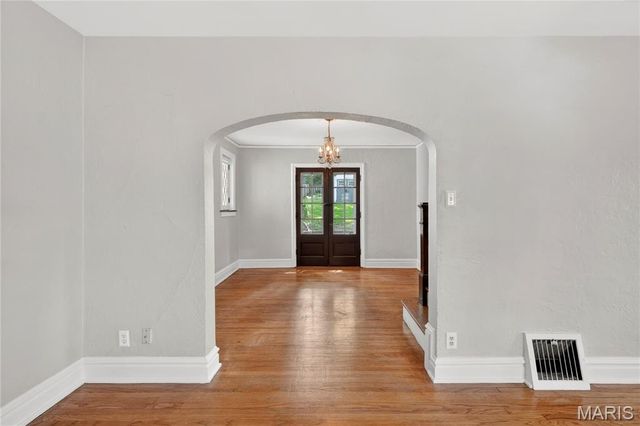 7326 Arlington Drive, Richmond Heights, MO 63117
