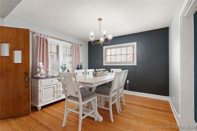 117 Allhands Avenue, Sellersburg, IN 47172