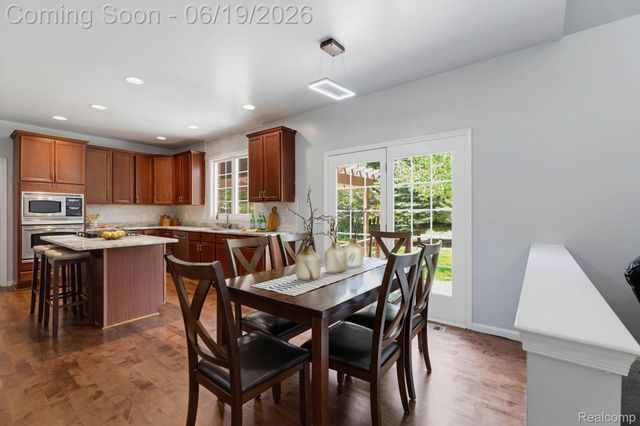25035 Samoset Court, Novi, MI 48374