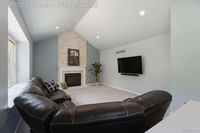 25035 Samoset Court, Novi, MI 48374