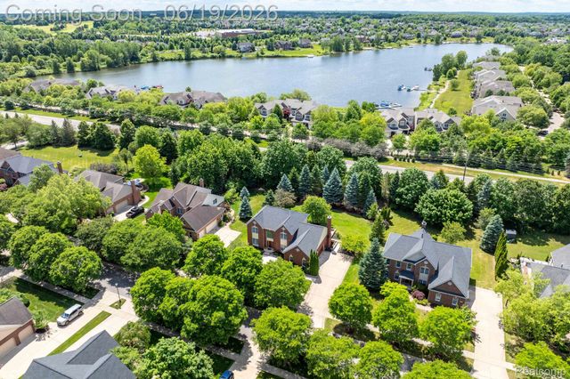 25035 Samoset Court, Novi, MI 48374