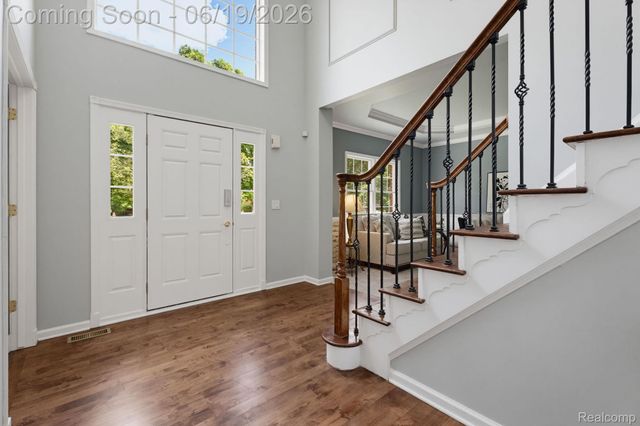 25035 Samoset Court, Novi, MI 48374