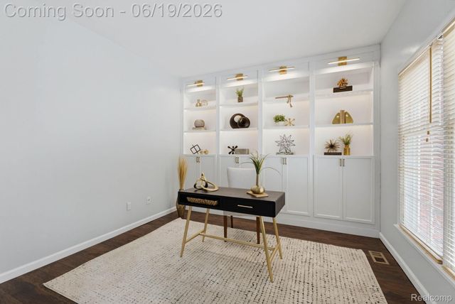25035 Samoset Court, Novi, MI 48374