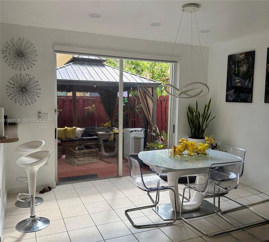 909 NE 42nd Ave, Homestead, FL 33033