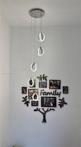 909 NE 42nd Ave, Homestead, FL 33033